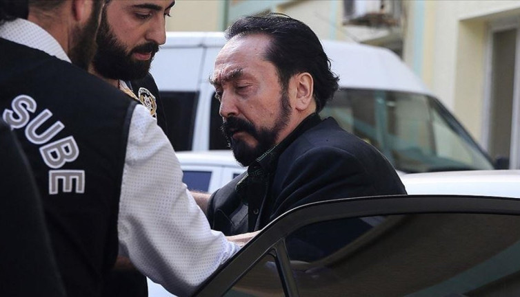 Adnan Oktar suç örgütü ‘güncel yapılanması’ davasında yeni gelişme