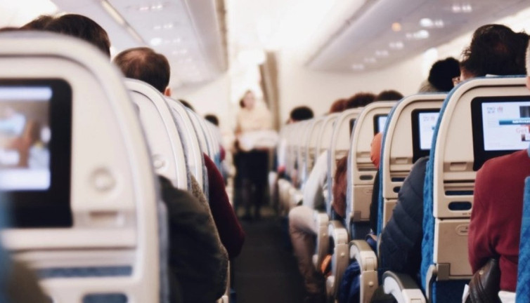 Bir hava yolu şirketi daha iflas etti