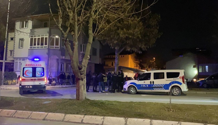 Asker eğlencesinde yan baktın kavgası