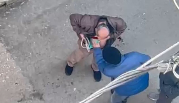 Müşteriye patlak hortum bıçağı