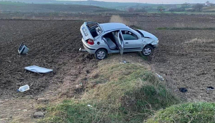 Edirne'deki trafik kazasında sürücü olay yerinde hayatını kaybetti