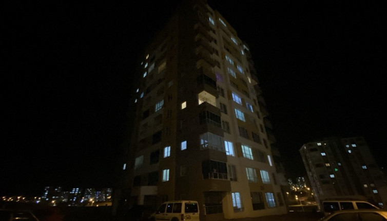 Kayseri'de 6. kattan düşen genç hayatını kaybetti