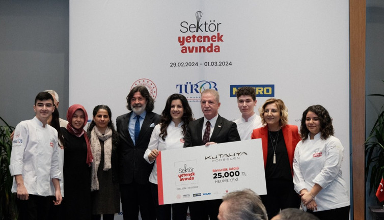 Otelcilik sektörü genç şeflerini ödüllendirdi