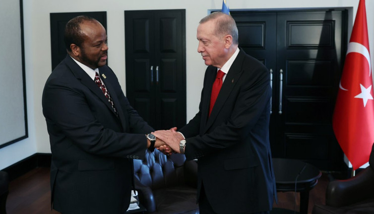 Erdoğan, Cibuti Cumhurbaşkanı Guelleh ile görüştü