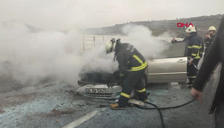 Seyir halindeyken alev aldı, kullanılamaz hale geldi