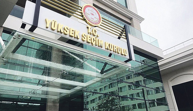 YSK adaylığı düşürülen CHP’li ismin adaylığını kabul etti