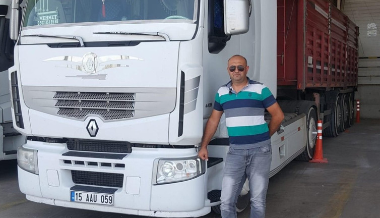 Burdur’da TIR sürücüsünün feci ölümü!