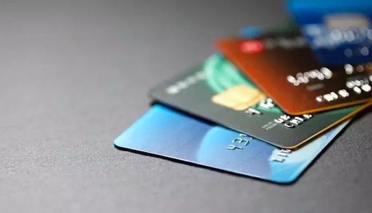 Kredi kartından nakit avans çekim faizine zam: Yüzde 5’e yükseldi