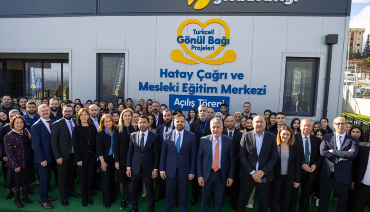 Turkcell Hatay’da Çağrı ve Mesleki Eğitim Merkezi’ni açtı