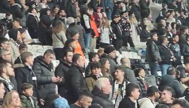 Fernando Santos'un yüzü düştü