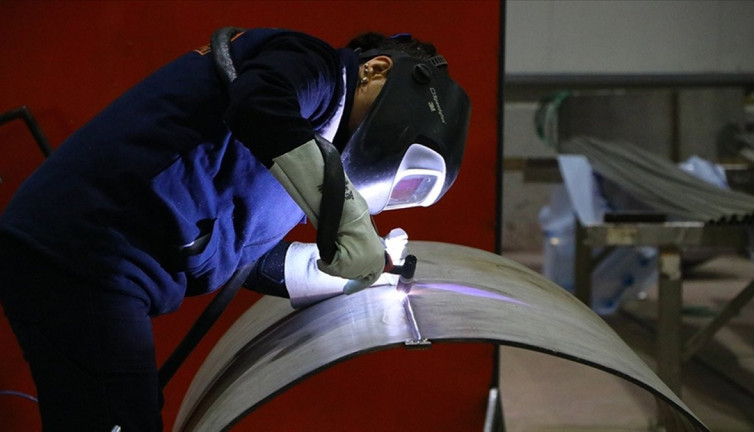 KOSGEB 2023’te yüz binden fazla işletmeye destek verdi