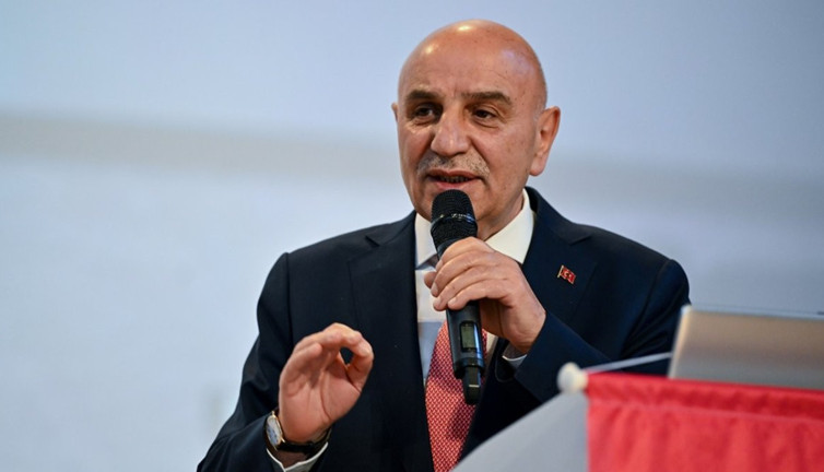 Turgut Altınok ‘Antalya’da 600 daire’ iddialarını yalanladı, Ağırel'den belgeli yanıt geldi