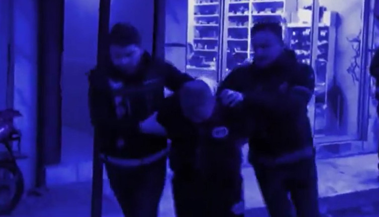 Bakan Yerlikaya açıkladı. Silah kaçakçılarına yönelik operasyonda 966 şüpheliye işlem yapıldı