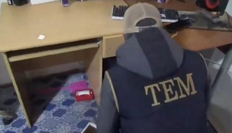 Gaybubet evlerindeki FETÖ'cülere baskın