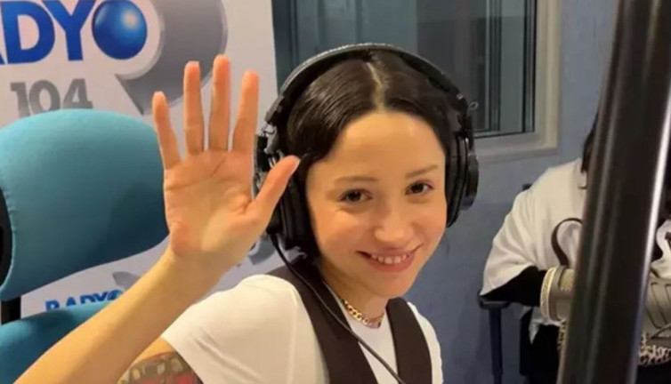 Zeynep Bastık: Sezen Aksu hakkımda o sözleri söyleyince bayıldım