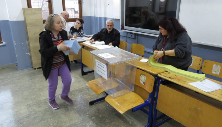 Sandık yemini ederek göreve başladılar (31 Mart 2024)