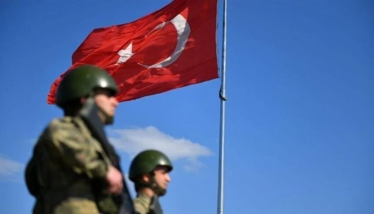 Yunanistan'a geçmeye çalışan 1'i FETÖ mensubu 2 kişi yakalandı