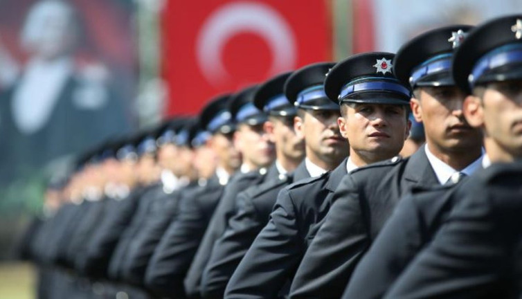 POMEM'e 7 bin 500 öğrenci alınacak. Polis olmak isteyenler dikkat