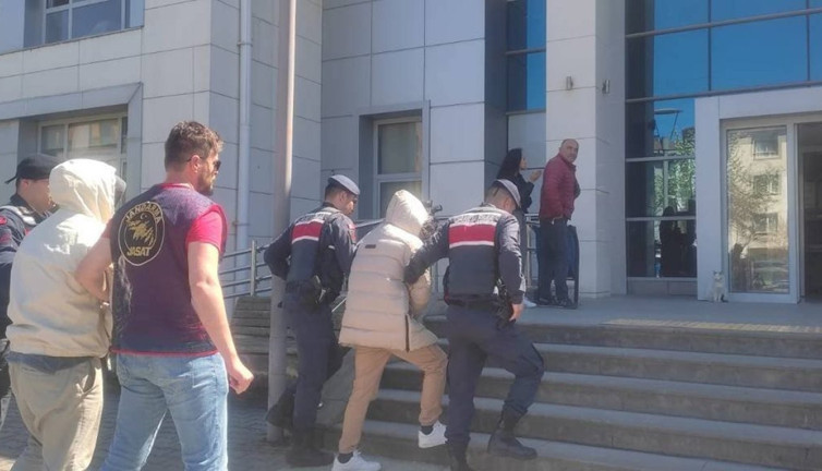 Zonguldak’ta 2 hırsızlık zanlısı tutuklandı