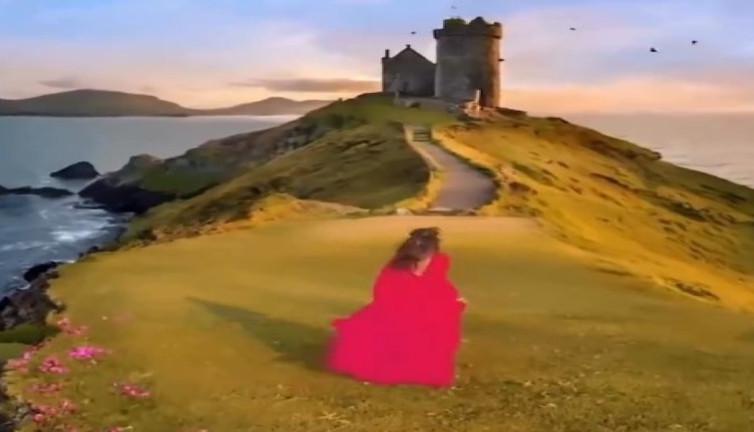 Golf sahasını yapay zekayla göz alıcı bir şatoya dönüştürdü