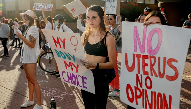 Arizona kürtajı yasaklayan 15. ABD eyaleti oldu