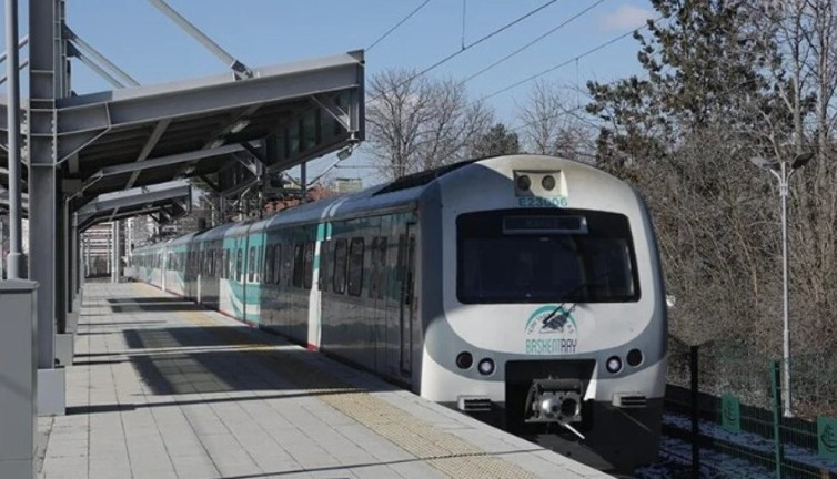 Bakan Uraloğlu: Başkentray'ı her gün 60 bin yolcu kullanıyor