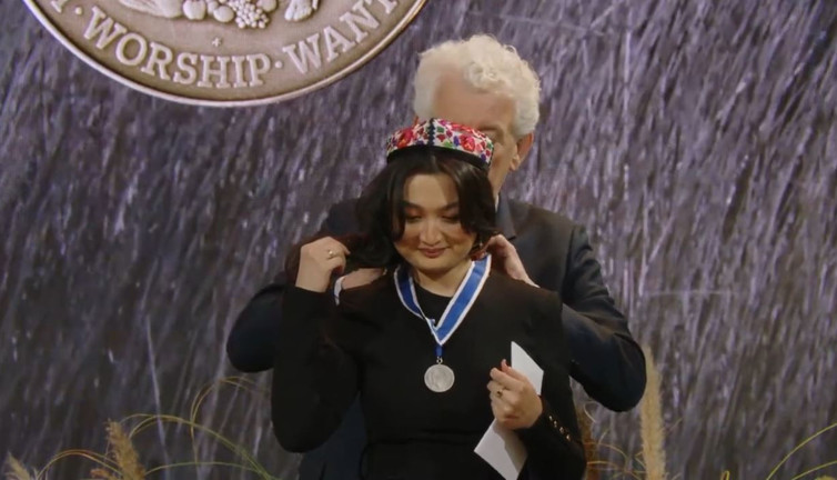 Dünya Uygur Kurultayı Sözcüsü'ne büyük onur