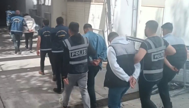 Katil kardeşler tutuklandı