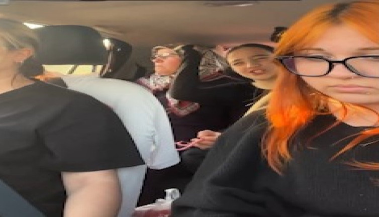 Kuşak farkının müzik zevkine olan etkisi izleyenleri güldürdü