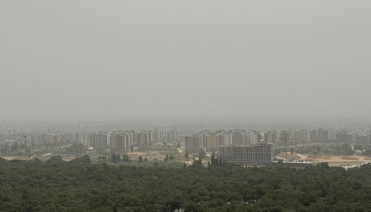 Antalya’yı ‘nem’ aldı! Deniz kayboldu