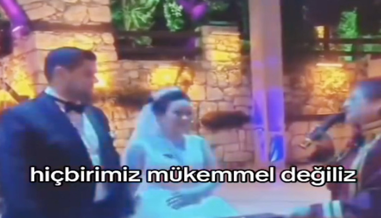 Nikah memurundan yeni evli çifte ders niteliğinde tavsiye: "Mükemmeli aramayın"
