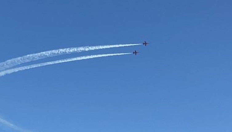 Türk Yıldızları'ndan Antalya semalarında prova uçuşu