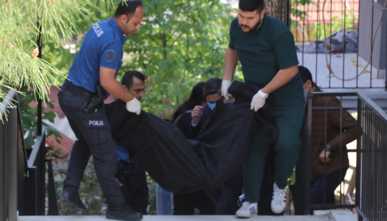 Erdem evinde ölü bulundu! Kolonya karışımlı içecek ayrıntısı