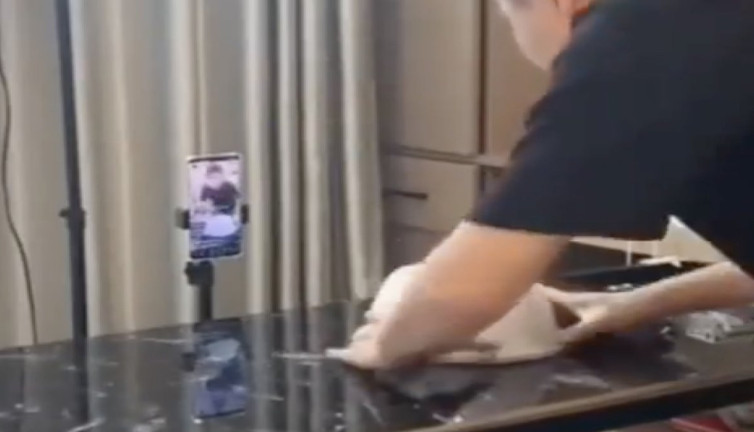 Sihirbazlık videolarından çok kamera arkası görüntüleri izlendi