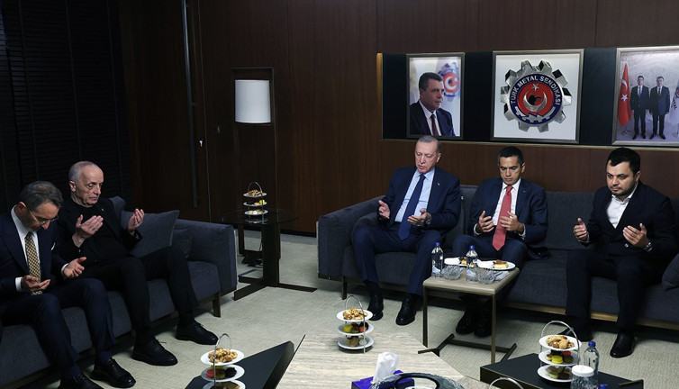 Erdoğan’dan Pevrul Kavlak için taziye ziyareti