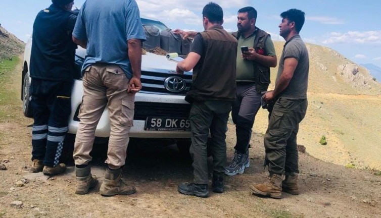 Sivas'ta yasadışı avlanan kişiler suçüstü yakalandı