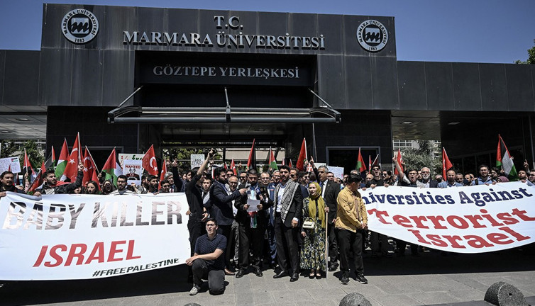 Marmara Üniversitesinde Filistin'e destek eylemi