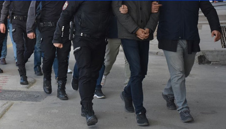 ‘Garson’ kod adlı gizli tanıktan çıktı. FETÖ'nün emniyet mahrem yapılanması deşifre oldu