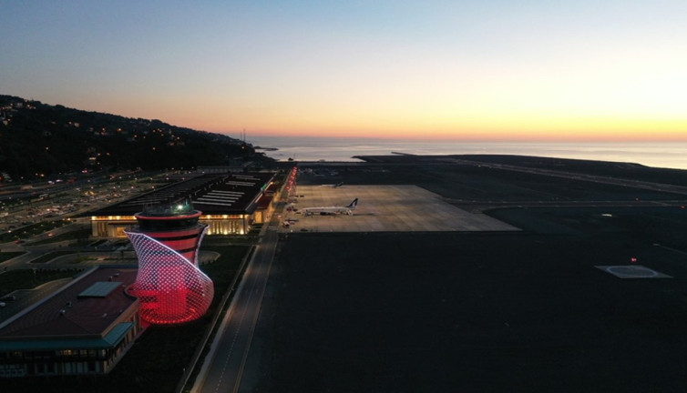 Rize-Artvin Havalimanı'nı yaklaşık 2 milyon yolcu kullandı