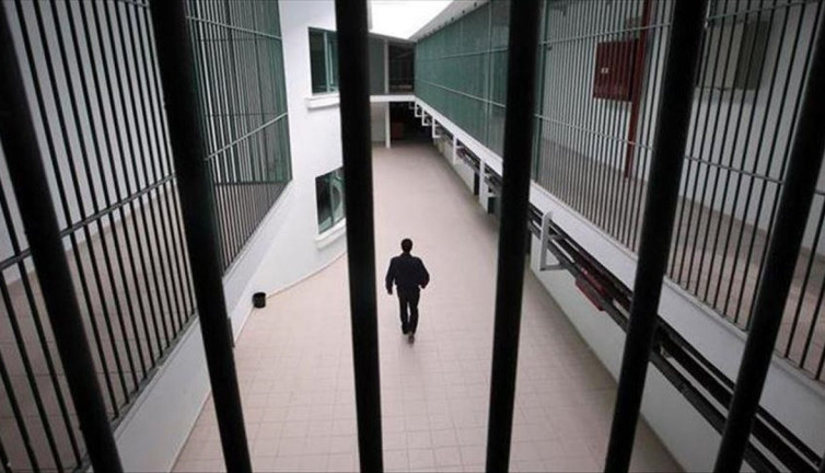 Hükümlü ve tutuklulara 19 Mayıs'ta açık görüş izni