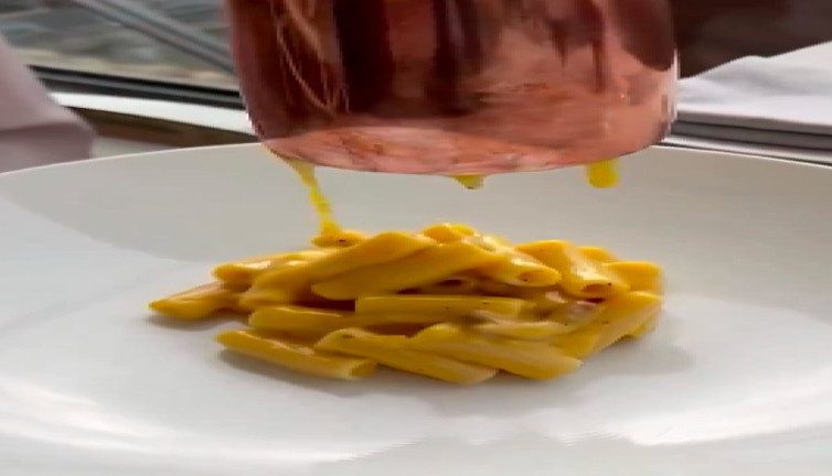 500 euroluk yemek tartışmalara neden oldu