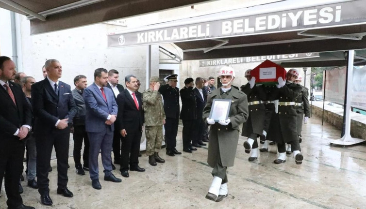 Kıbrıs gazisi son yolculuğuna uğurlandı (21 Mayıs 2024)