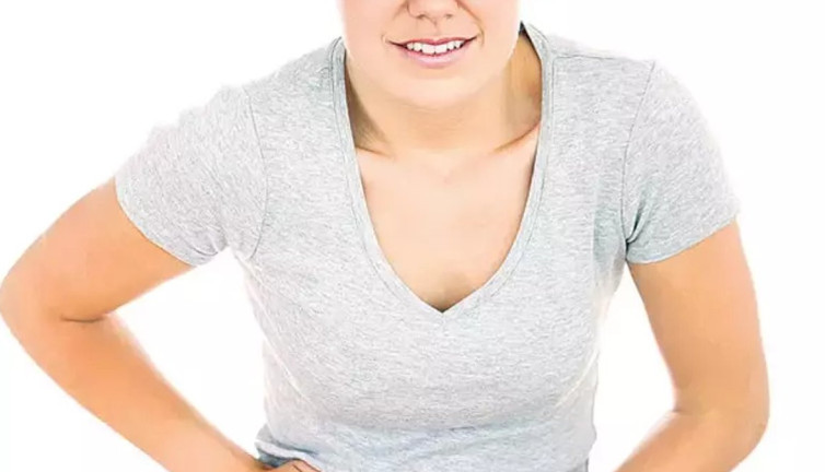 Karnın sağ alt tarafındaki ağrıya uzmanlar ne diyor?