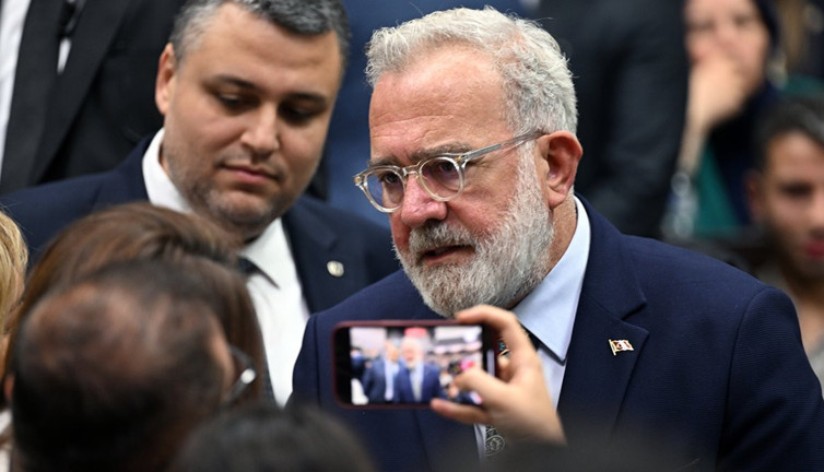 AKP’li Yenişehirlioğlu sokak hayvanları için tarih verdi