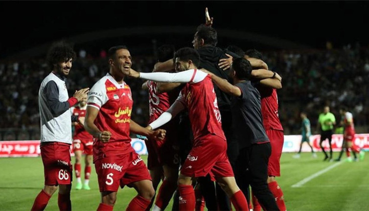 İran'da nefes kesen yarışta şampiyon Persepolis