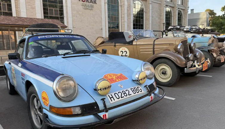 Yarışmacılar Almatı'ya ulaştı