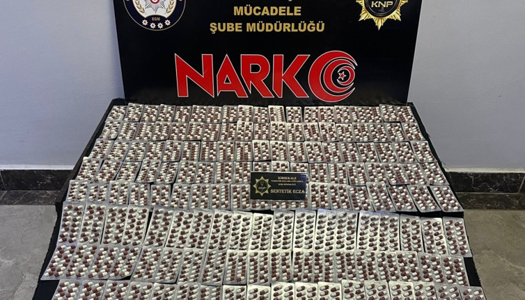 Kırıkkale'de 2 bin 744 adet sentetik hap ele geçirildi (06 Haziran 2024)