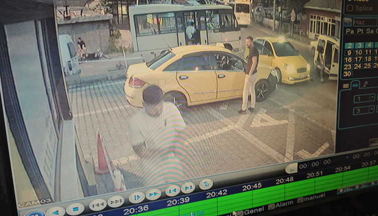 Kıskançlık kavgasında lisanslı boksör göğsünden vuruldu