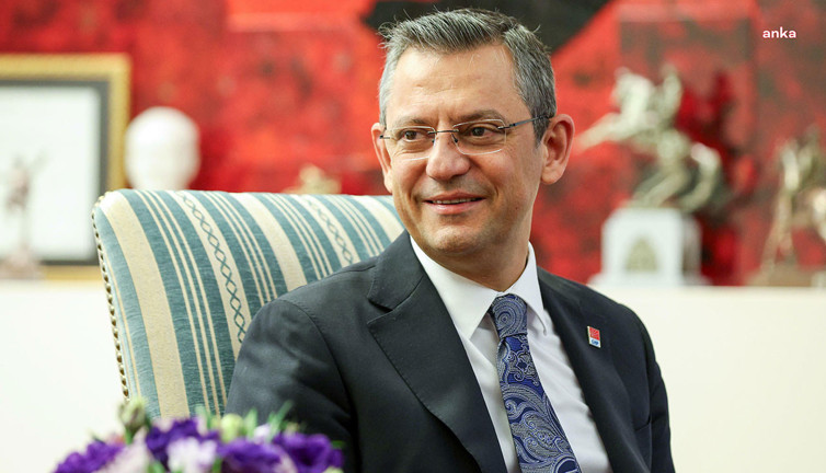 CHP lideri Özel'den Faik Öztrak'a tebrik