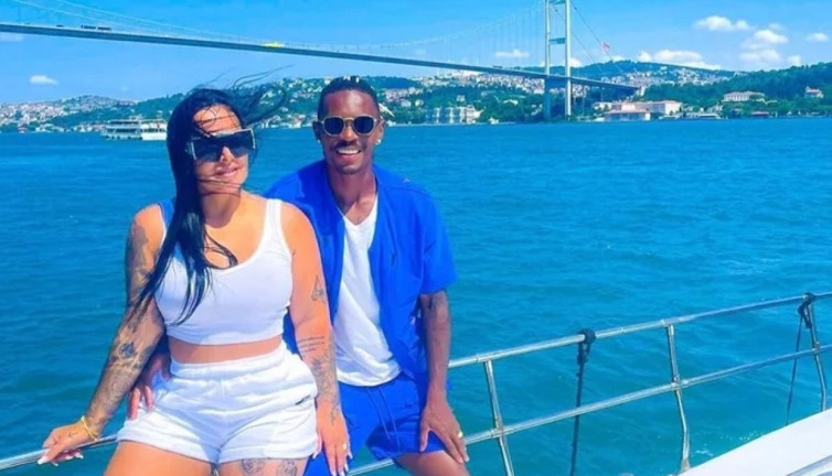 Lincoln'ün eşi Türkiye hasretiyle tutuşuyor